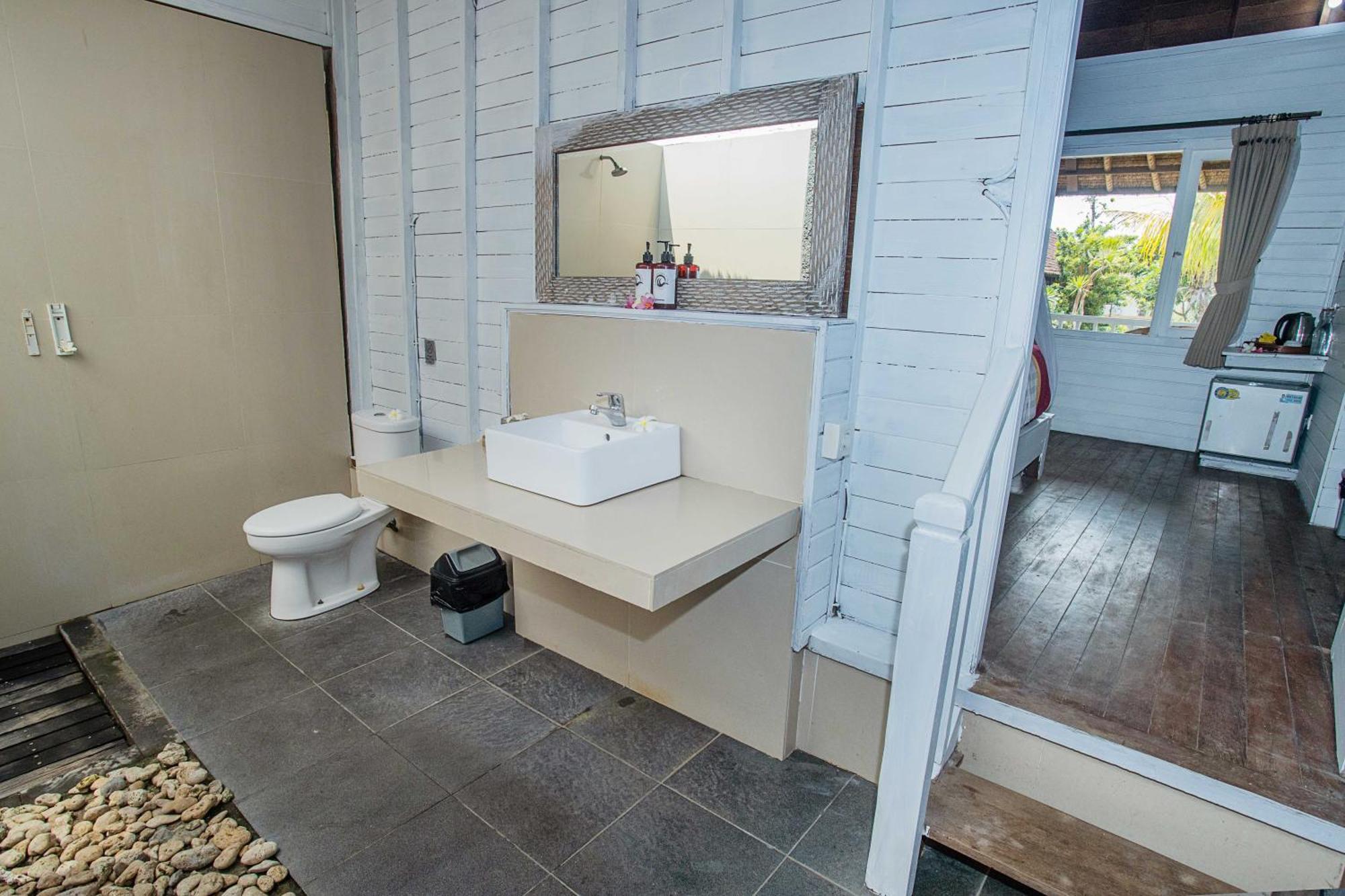 Hotel Koji Garden Huts - CHSE Certified Lembongan Exterior foto